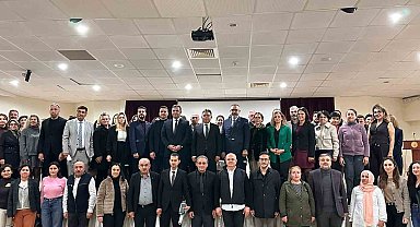 Marmaris'te Yeşilay'dan 'bağımlı olma farkında ol' semineri