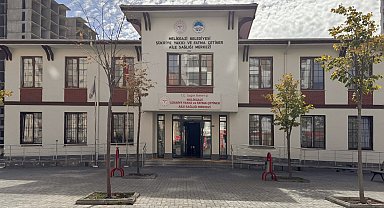 Melikgazi Belediyesi sağlık yatırımlarıyla takdir topluyor