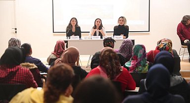 Merkezefendi Belediyesinden 'Bazen 1 Hayatını Değiştirir' semineri