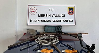 Mersin'de 5 kişi define ararken suçüstü yakalandı