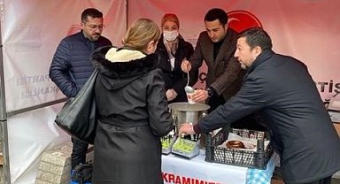 MHP Çankaya İlçe Başkanlığı'ndan vatandaşlara çorba ikramı