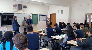 Milli Eğitim Müdürü Güney, Fen Lisesi öğrencileriyle bir araya geldi