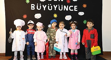 Miniklerden hayallerindeki mesleklerin kıyafetlerini giydi