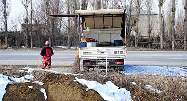 Muş Ovası'nda yolculuk edenlere tatlı bir mola