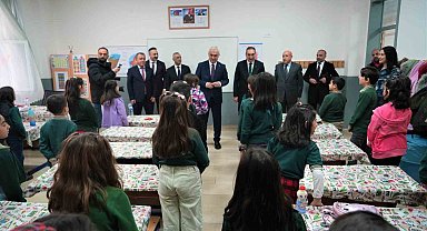 Muş'ta 104 bin 641 öğrenci ve 6 bin 663 öğretmen yarıyıl tatiline girdi