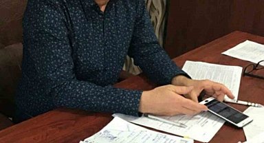 Müteahhit, yılbaşı gecesi merdivenden düşüp öldü