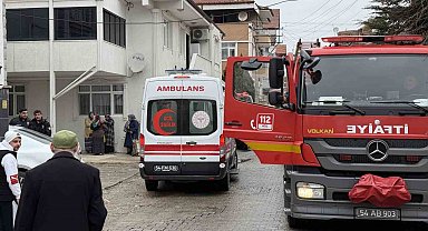 Ocakta unutulan yağ yangına sebep oldu