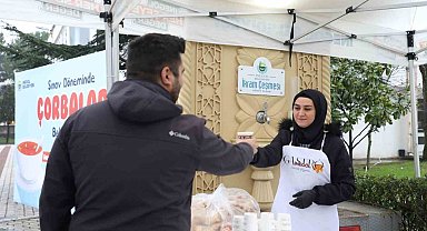 Öğrencilere sabah çorbası İnegöl Belediyesi'nden
