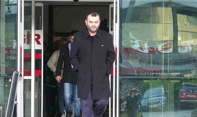Ogün Samast duruşma sonrası Trabzon Adliyesi'nden ayrıldı