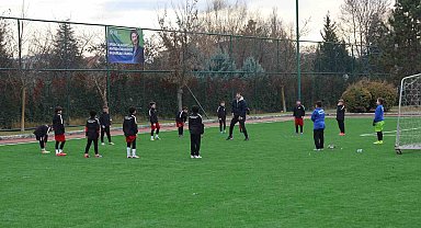 Osmangazi Spor Sahası'ndaki çalışmalar tamamlanarak hizmete açıldı