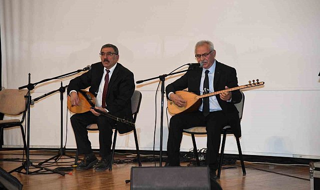 Osmaniye'de Çukurova Âşıklar Bayramı düzenlendi