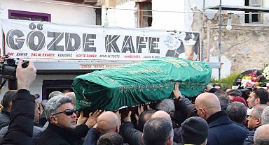 Otel yangınında hayatını kaybeden anne ve kızı gözyaşlarıyla uğurlandı