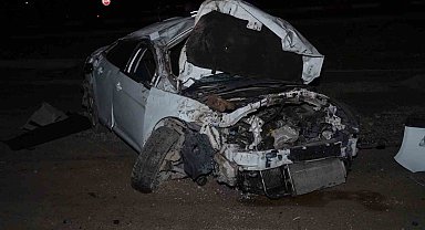 Otomobil takla attı, sürücü bulunamadı
