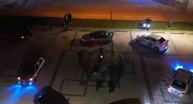 Otomobilleriyle 'kutu kutu pense' oynadılar