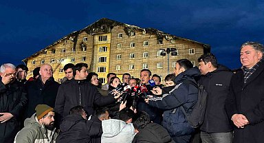 Özgür Özel: " Adamın gırtlağına yapışırlar"