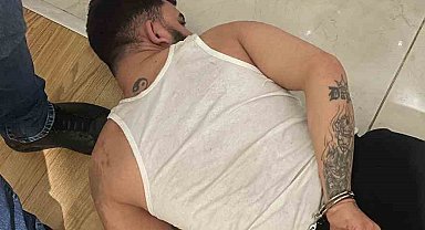 "Plakalara iyi bakın belki bulursunuz" paylaşımı yapan cezaevi firarisini Adana polisi yakaladı