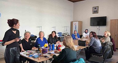 "Ustalığa Kadın Eli Değecek" Projesi Bandırma'da başladı