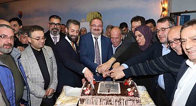 Rektör Hacımüftüoğlu, çalışan gazeteciler gününde basın mensuplarıyla buluştu