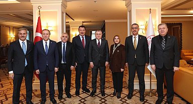 Sakarya heyetinden Bakan Bak'a ziyaret
