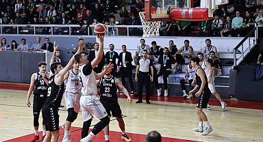 Sakarya potada galibiyet sayısını 5'e çıkardı