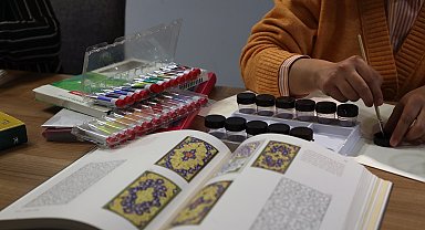 Sakarya'da tezhip ile geçmiş gelecekle buluştu