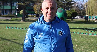 Sakaryaspor, Mesut Bakkal ile yolları ayırdı