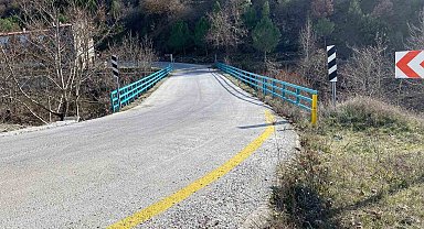 Salihli ve Alaşehir'de köprü korkulukları yenilendi