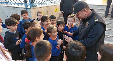 Samsun'da polisten okul çevrelerinde güvenlik denetimi