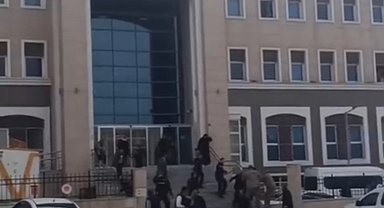 Şanlıurfa'da adliye önünde husumetli aileler arasında kavga: 16 yaralı, 15 gözaltı