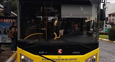 Sarı otobüslere siyah kurdele