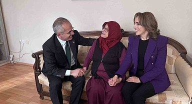 Şehit aileleriyle bir araya geldiler