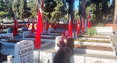 Şehit annesinden yeni yılın ilk gününde duygulandıran hareket