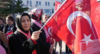 Şehit eşi: "Şehit aileleri ve gazilerin en büyük arzusu terörün bitmesidir"