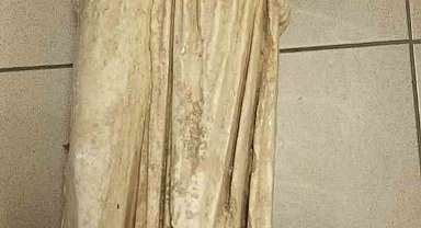 Selanik'te çöp poşetinde 2 bin yıllık heykel bulundu