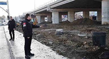 Silivri'de E-5 kenarında peyzaj yenileniyor