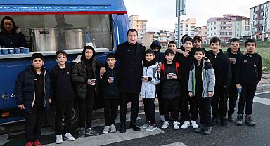 Silivri'de öğrencilere çorba ikram edildi