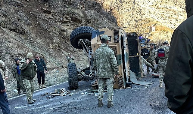Şırnak'ta askeri araç devrildi: 2 asker yaralı