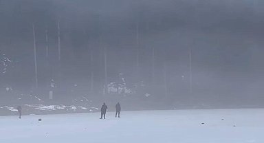 Soğuk hava göleti dondurdu, insanlar üzerinde yürüdü