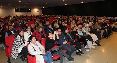 Sokak hayvanları için bir araya geldiler