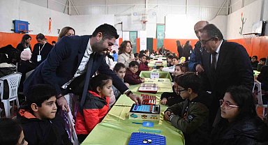 Söke'de çocuklar zeka ve stratejide yarıştı