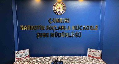 Şüphe üzerine durdurulan araçta binlerce uyuşturucu madde ele geçirildi: 3 tutuklama