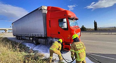 Susurluk'ta tırda çıkan yangına hızlı müdahale