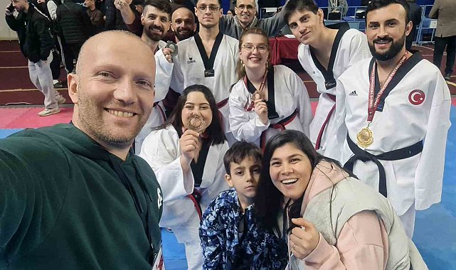 Taekwondoda derece yapan Denizlili 4 sporcu milli takıma adını yazdırdı