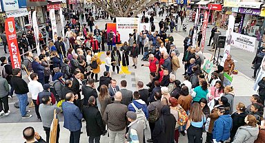 Tarsus'ta 'Beyaz Baston Görme Engelliler Haftası' etkinliği gerçekleştirildi