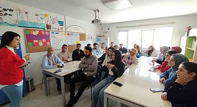 TEGV Muradiye Öğrenim Birimi çalışmalarını masaya yatırdı