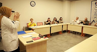 Tek işaret tek anlam için KO-MEK'te eğitim alıyor