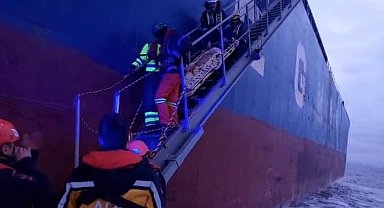 Tekirdağ açıklarında ticari gemide yaralanan şahıs tahliye edildi
