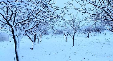 Tekirdağ Hayrabolu'da kar yağışı