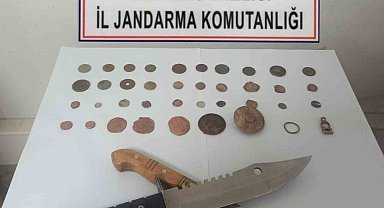 Tekirdağ'da tarihi sikke ve bıçak ele geçirildi