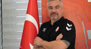 Thomas Reis: "Trabzonspor maçı, Türkiye'deki ilk derbim olacak"